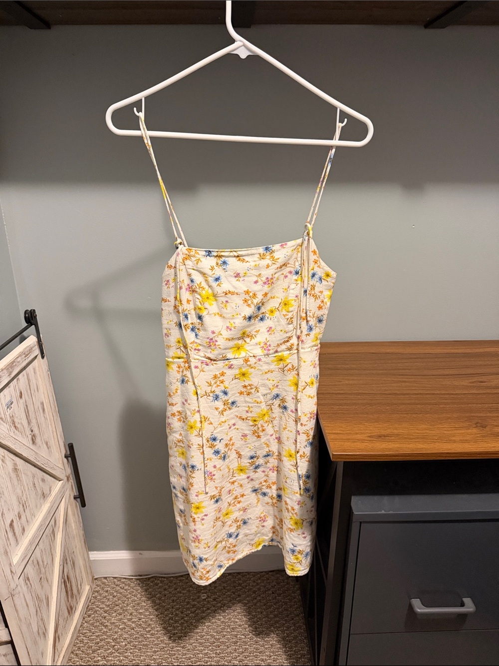 Old Navy Cream Floral Spaghetti-Strap Mini Dress